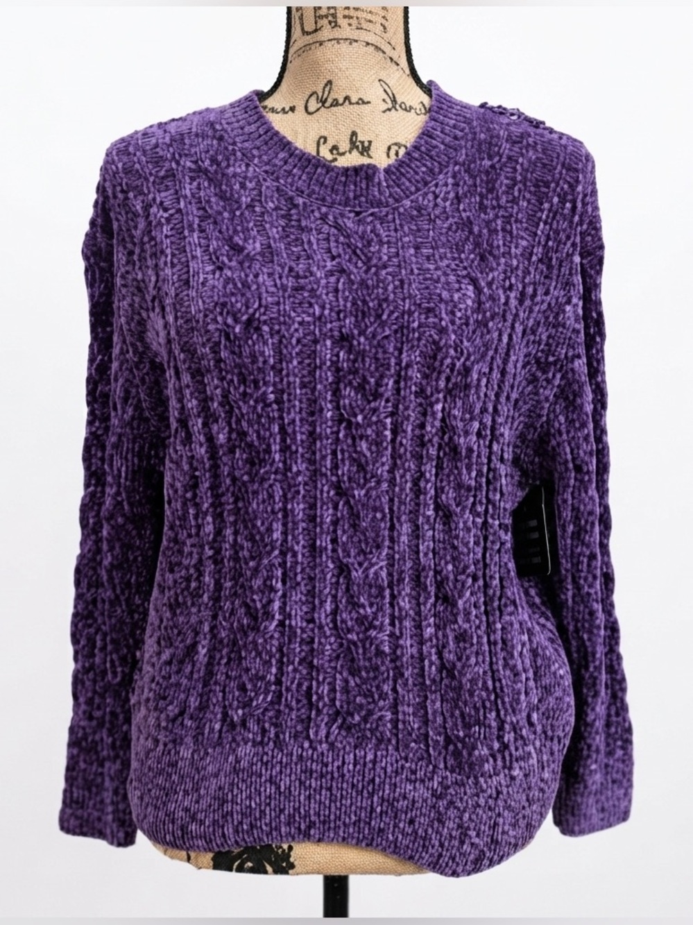Select Trend  Sweater with ‘Distressed’ Back - Picture 2 of 10